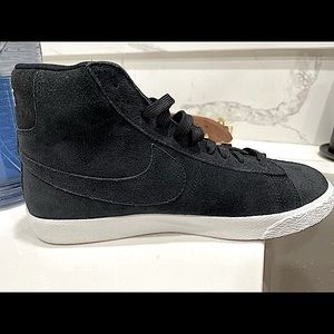 Nike blazer highs